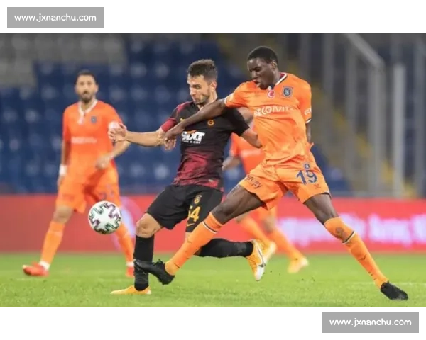 伊斯坦布vs布鲁日欧战焦点对决引爆球迷期待赛前前瞻与战术博弈